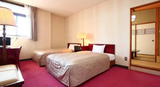 Hotel Iwakiya, Prenota Hotel Hotel a Kyushu con parcheggio, Parcheggio