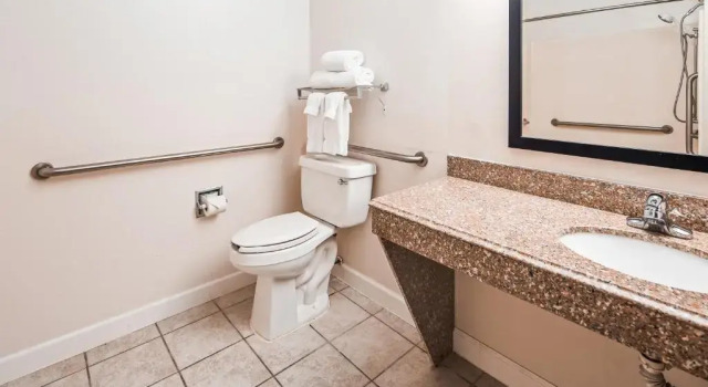Номер Standard Best Western Inn & Suites