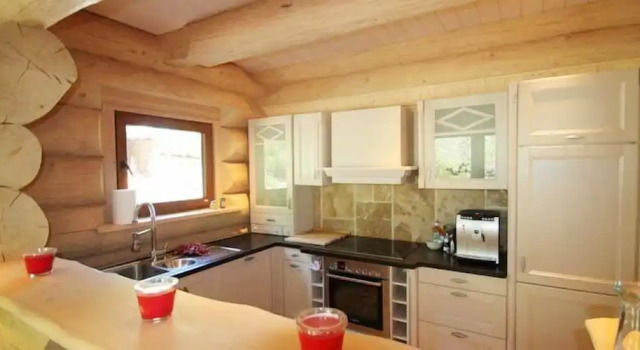 Коттедж с 5 комнатами Appartements-am-Foerchensee