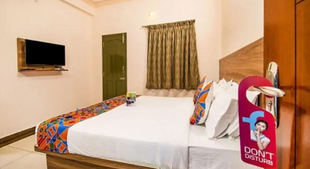 Номер Deluxe Fabhotel Radha Residency