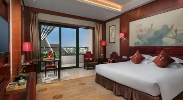 Номер Executive Blossom Water Museum Hotel