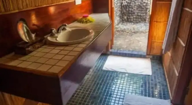 Бунгало с балконом Maravu Taveuni Lodge