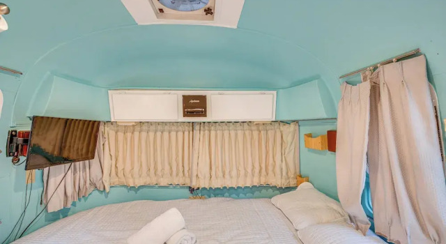 Dallas Vacation Rental w/ Private Deck!, Забронировать Отель Отели Далласа 3 звезды, рядом с Landry Center, 3*