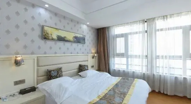 Семейный люкс Deluxe Hefei Wosweite Boutique Hotel Wanda Cultural Tourism City