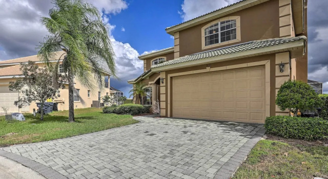 9 Mi to Parks: Disney Area Home w/ Pool & Spa, Забронировать Вилла Давенпорт Orlando Metropolitan Area, рядом с Региональный парк Норт-Ист
