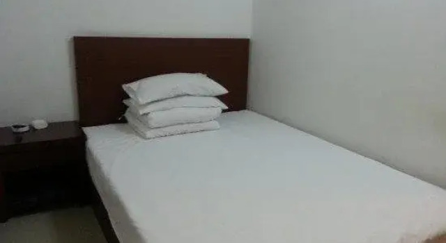 Yangzhou Footprint Hostel Slender West Lake, Prenota Ostello Yangzhou Jiangsu