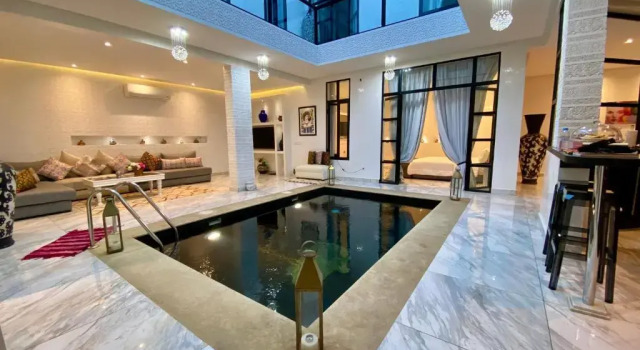 RIAD NOLITA & SPA Kasbah, Забронировать Курортный отель Отели Марракеш-Тенсифт-Эль-Хауз с парковкой, Парковка