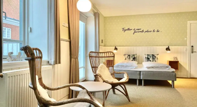 Полулюкс Hotel Marie