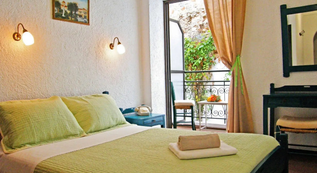 Victoria Hotel, Забронировать Отель Отели East Crete с парковкой, Парковка