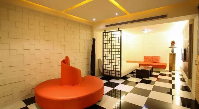 Camera Deluxe Hip Spa Motel