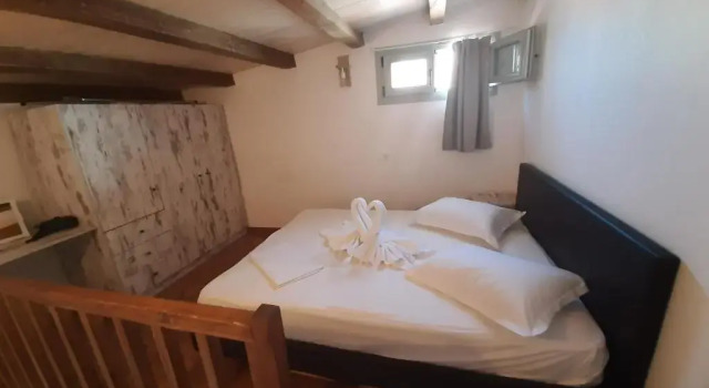 Larerooms 2, Rezervovat Hotel Merichas Kythnos