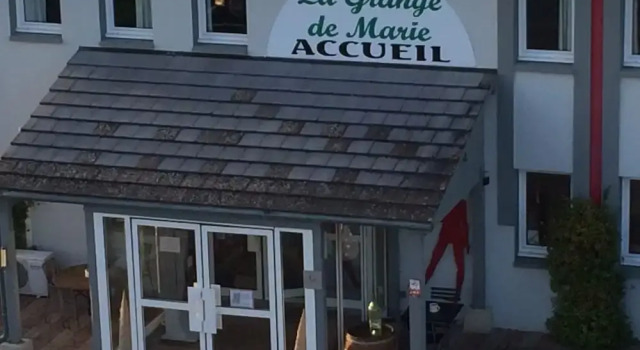 La Grange de Marie, Boek Hotel Hotels in Franche-Comte met ontbijt, Ontbijt