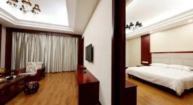 Люкс Business Wanjiahao International Hotspring Hotel