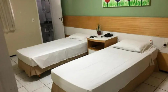 Четырёхместный номер Standard Raio de Sol Praia Hotel