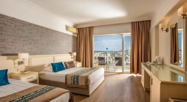 Трёхместный номер Palmin Hotel