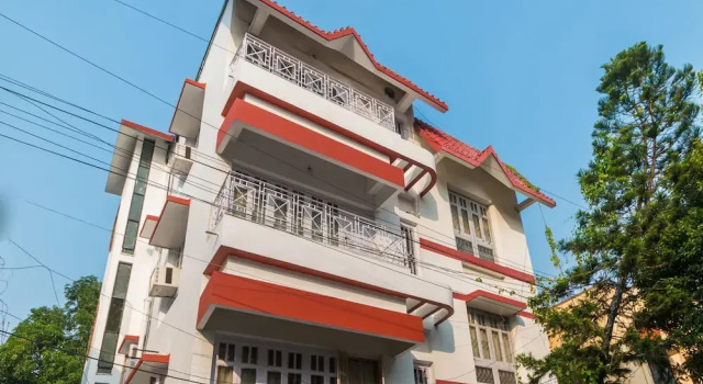 OYO 10364 Fortress Guest House, Prenota Affittacamere Hotel a West Bengal con parcheggio, Parcheggio