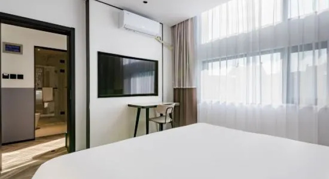 Люкс 7 Days Inn Kaifeng Songdu Yu Street Long Ting Branch