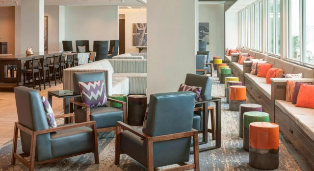 SpringHill Suites by Marriott Clearwater Beach, Забронировать Отель Отели Клируотер-Бич 3 звезды, 3*