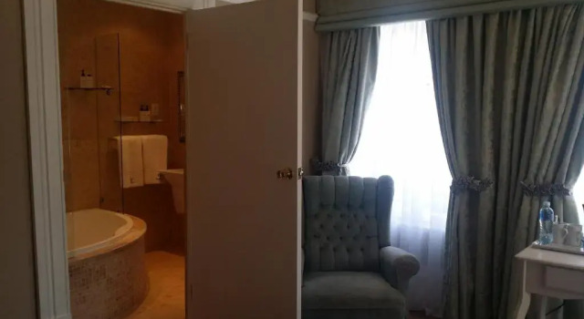 Семейный номер Standard с балконом Park Place Boutique Guesthouse