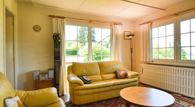 Detached chalet with garden and great view in a tranquil setting