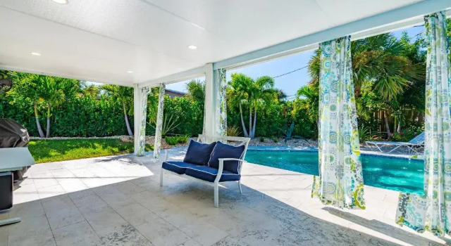 Sandy Feet Retreat-3bed 2bath Home with HEATED private pool, Book Hotel Deerfield Beach Florida