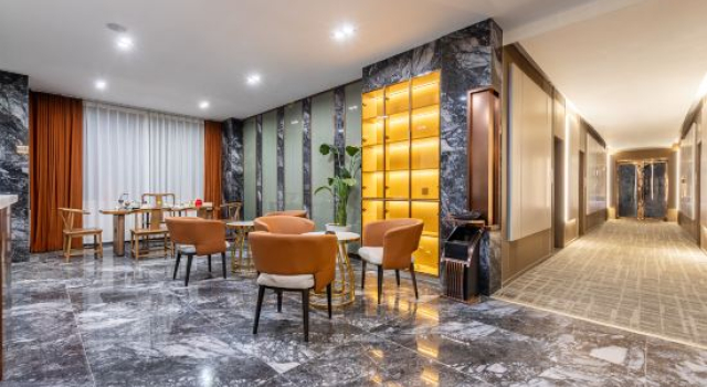 Zhangye Golden Holiday Hotel, Book Hotel Zhangye Gansu