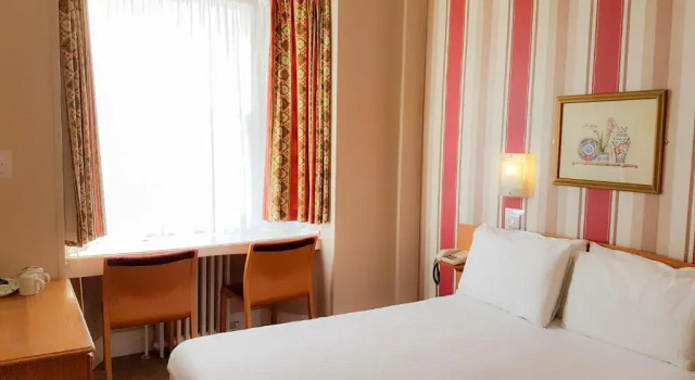 Номер Economy Ocean Beach Hotel & Spa - OCEANA COLLECTION