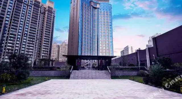 Evwa Platinum Hotel