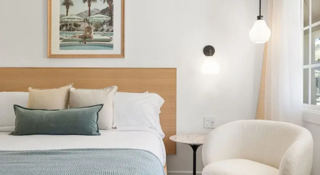 Casa Palma Hotel & Bungalows, Забронировать Отель Палм-Спрингс Coachella Valley, рядом с Loehmanns Plaza Shopping Center