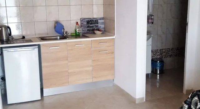 Номер Classic c 1 комнатой George Apartments by the Sea and Airport