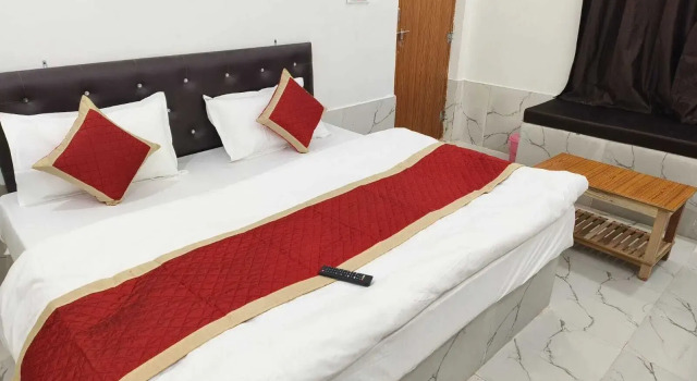 Goroomgo Wonbin Safari Jaisalmer, Rezerwuj Hotel Hotele w Rajasthan z parkingiem, Parking