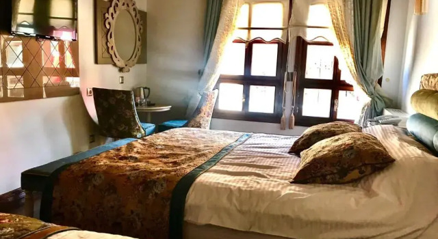 Трёхместный номер Standard Arasta Konak Otel