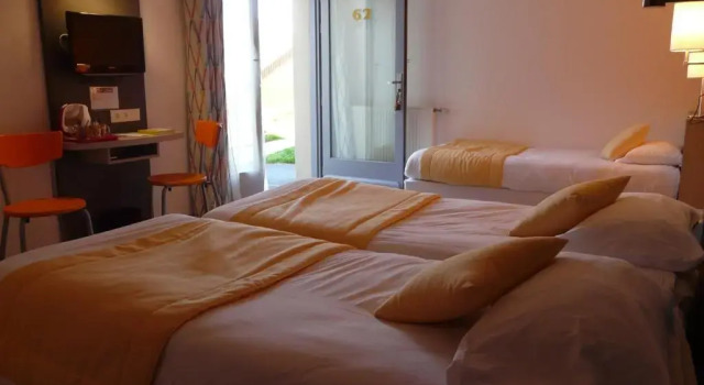 Трёхместный номер Comfort Hôtel de la baie de Paimpol