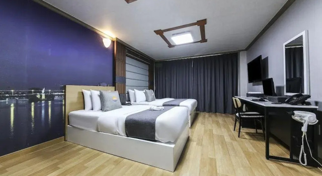 Sokcho Ritz Hotel