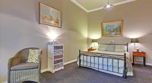 Stony Rise Cottage B&B
