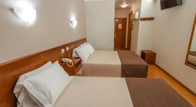 Двухместный номер Standard Hotel Amadora Palace
