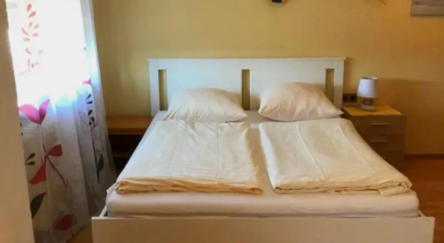 City-Hotel Kaiserhof, Забронировать Отель Отели Саарбрюккен с парковкой, рядом с Museum in Der Schlosskirche, Парковка