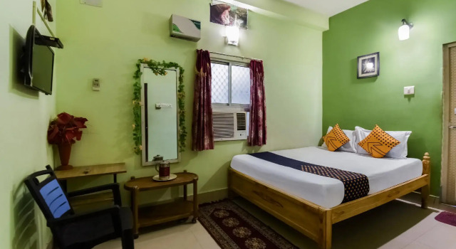 SPOT ON 75374 Emanuil Lodge, Prenota Hotel Puri Orissa