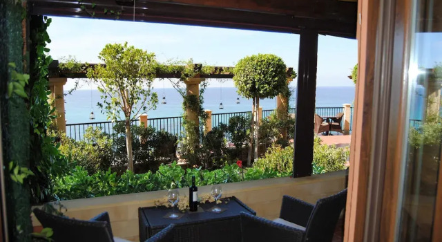 Двухместный номер Comfort с видом на море Hotel Rocca Della Sena