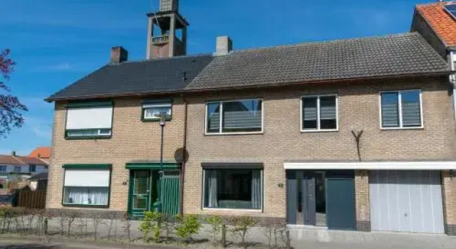 Heerlijk ruime vakantiewoning centrum Breskens - Dorpsstraat 48, Забронировать Отель Брескенс Zeeuws-Vlaanderen