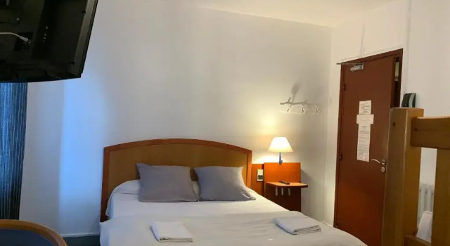 Двухместный номер Standard Mondial Hotel