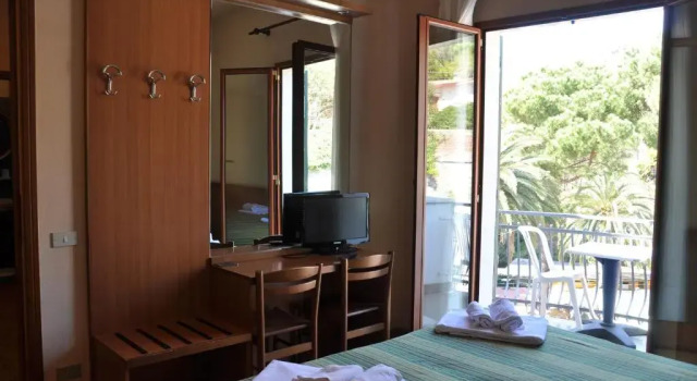 Апартаменты Hotel Residence Moneglia