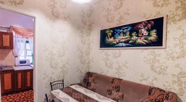 Apartment on Derybasivska 19