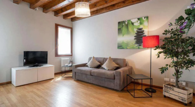 Design Palace Apartment by Wonderful Italy, Забронировать Апартаменты/квартира Каннареджо Венеция