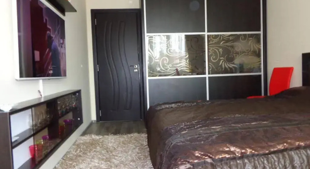 Luxury Apartment Lazur, Забронировать Апартаменты/квартира Отели Бургас с бассейном, рядом с Александровская улица, Бассейн