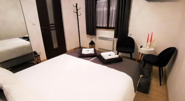 Коттедж R&B Guest House