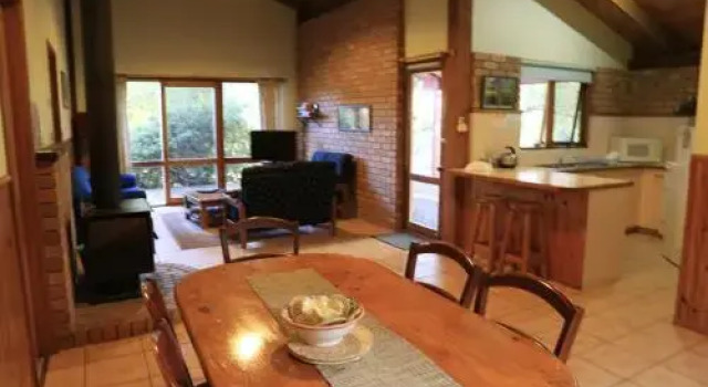 Jamieson Valley Retreat, Book Hotel  