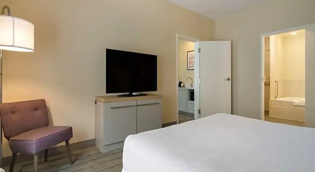 Двухместный номер Standard c 1 комнатой Hilton Garden Inn Madison West/Middleton