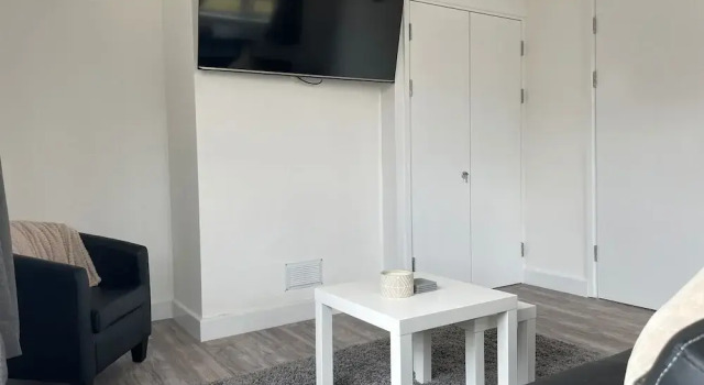 Gerrard Grove is Lovely 2-bed Bungalow in Clacton