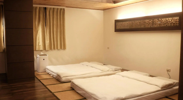 Четырёхместный номер Standard Fenchihu Hotel